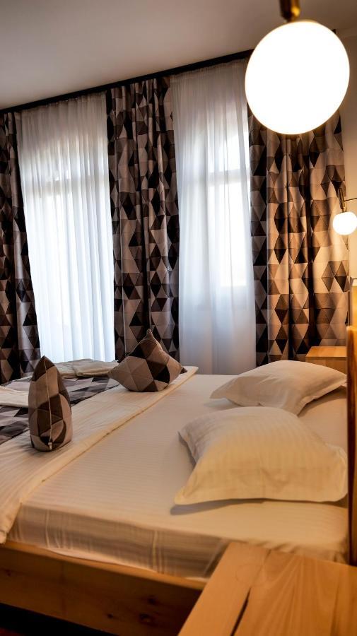 Bed and Breakfast Conacul Olarilor Бая-де-Ф'єр Екстер'єр фото