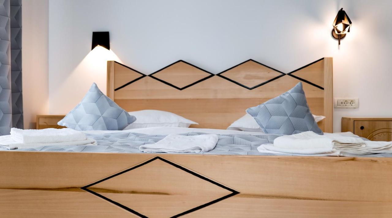 Bed and Breakfast Conacul Olarilor Бая-де-Ф'єр Екстер'єр фото